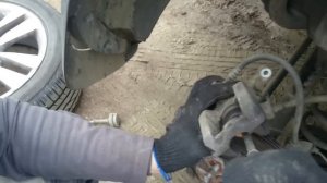 замена задних колодок opel astra j