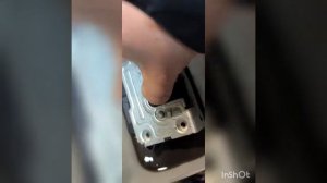 замок двери Renault Duster