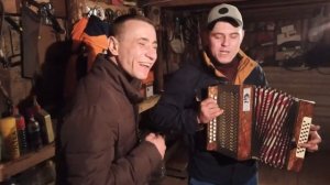 Однажды я купался в женской бане. Угарные частушки под гармонь от Димы и Олега.