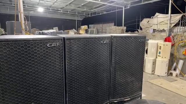 Trời đất ơi nhanh quá đi mất!... Hàng chất lên sóng phát khách quất mất ngay!.. смотреть онлайн