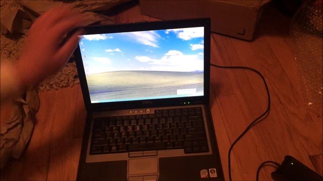 13-Year-Old Windows XP Laptop from eBay - Is it a Scam? смотреть онлайн