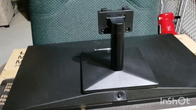 LG 24MK400 Monitor - Unboxing & Setup смотреть онлайн