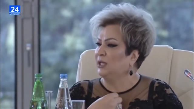 Зейнаб Ханларова на встрече с президентом Ильхамом Алиевым смотреть онлайн