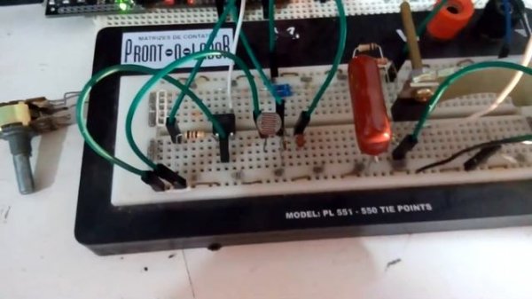Dimmer Arduino MOC3021
