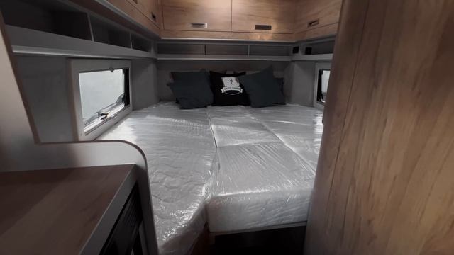Globe Traveller Voyager Z
