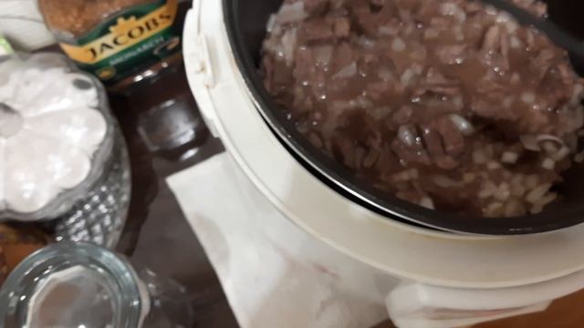 Тушёная говядина в мультиварке. (часть 3). смотреть онлайн