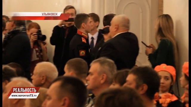 ЧЕСТЬ И ОТВЕТСТВЕННОСТЬ. УЛЬЯНОВЦЫ ОТПРАВИЛИСЬ НА СЛУЖБУ В ПРЕЗИДЕНТСКИЙ ПОЛК смотреть онлайн