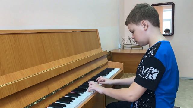 Иванов Виталий, 2 класс, К. Черни «Этюд 9» смотреть онлайн