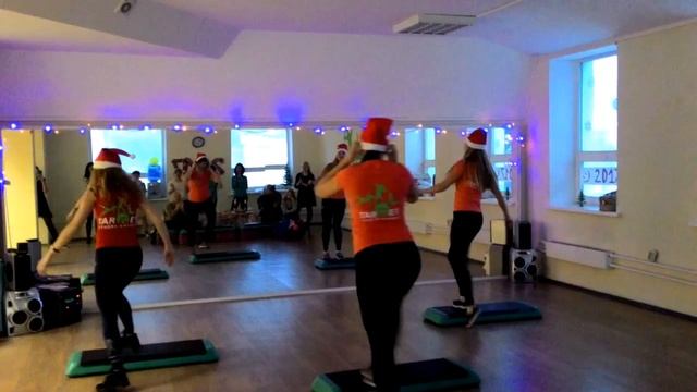 Поздравление с Новым годом от инструкторов! смотреть онлайн