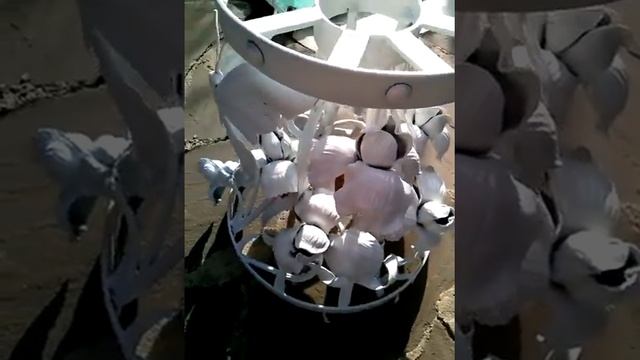 Еще один короткий фрагмент кованой подставки для цветов смотреть онлайн