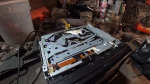 Магнитола не видит диск (чистка оптической головки)