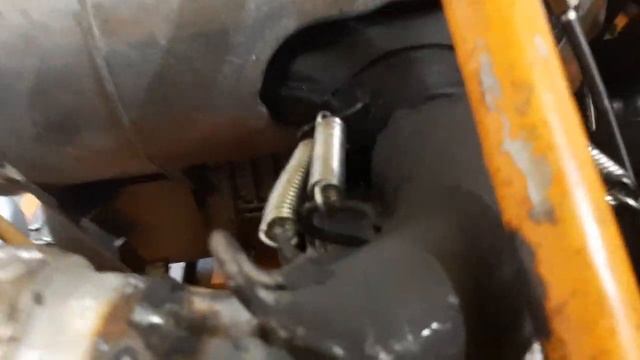 Ремонт снегохода Буран. Новая выхлопная на буран, своими руками. Теперь. Не сечет масло!!!! смотреть онлайн