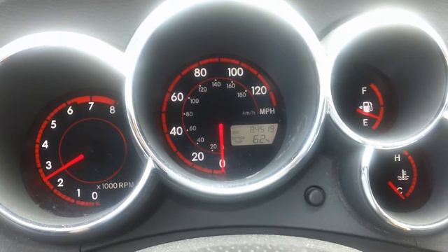 2004 Pontiac Vibe Overview And Start смотреть онлайн