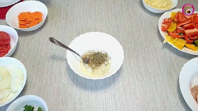 Куриное филе с овощами и сыром в духовке в фольге. Вкусные овощи с мясом смотреть онлайн