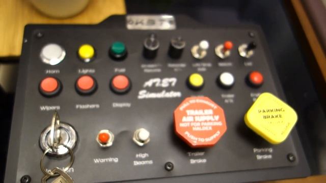 K.S.T Sim Racing Button Box смотреть онлайн