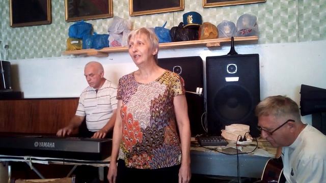 Клён ты мой опавший смотреть онлайн