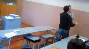 Мужики дерутся 3