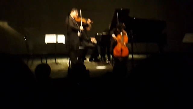 Хулиганье. Люка Дебарг. Давид Кастро-Бальби. Александр Кастро-Бальби. 241016. Бисы ч2 смотреть онлайн