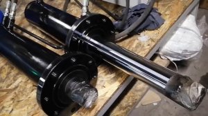 Гидравлическое оборудование для пресса с двумя гидроцилиндрами и педалью управления