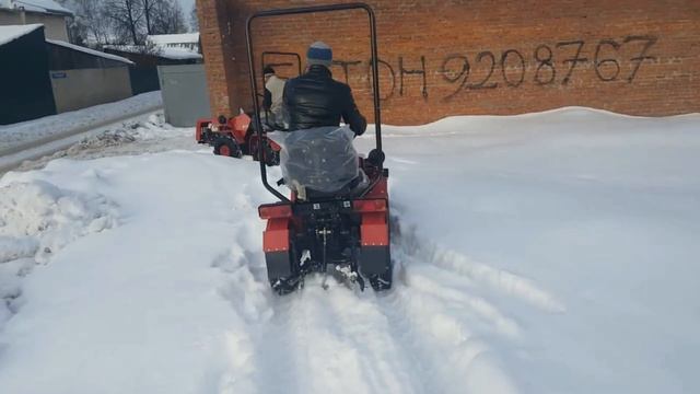 Возможности полного привода МТЗ 132Н по снегу!!! смотреть онлайн