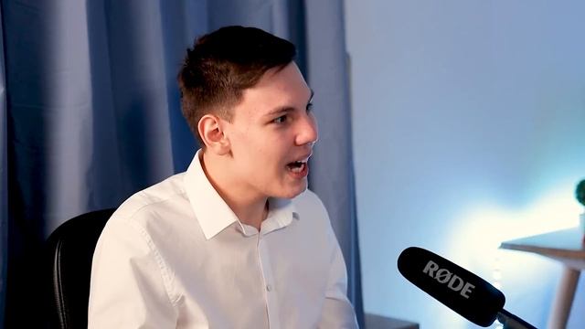 Wie wird man HACKER? Interview mit Tesla-Hacker David Colombo смотреть онлайн