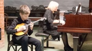 Виртуозная игра на Домре