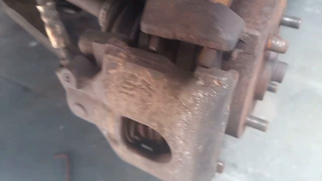 TROCANDO AS PASTILHAS DE FREIO,FORD KA смотреть онлайн