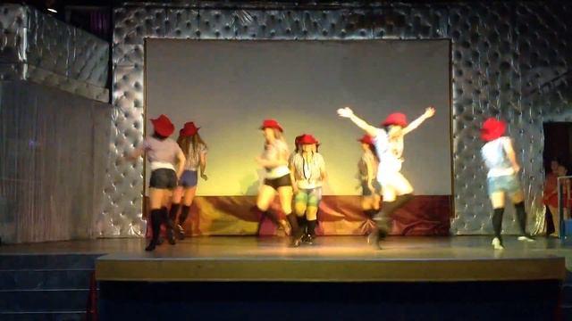 Фитнес коллектив Жан Поль Бельмандо «Ковбойский» смотреть онлайн