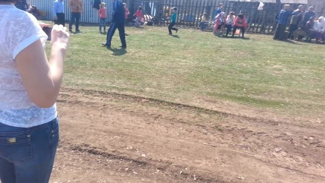 Игра в яйца. Только 1 мая смотреть онлайн