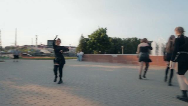 [K-POP IN PUBLIC RUSSIA] EVERGLOW (에버글로우) - 'PIRATE' ONE TAKE (Cover by IMMORTAL) смотреть онлайн