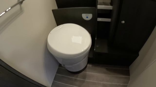 Roller Team Zefiro 265 P Selekt RV Camper Van new model Ford Transit walkaround and interior K0870 смотреть онлайн