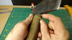 Protective winding paracord.  Защитная намотка паракорда на топорище и рукоять ножа.  Serhulya TV