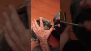 как разобрать фару от Приоры.в помощь приороводам