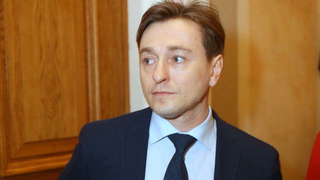Становится хуже Безрукова спасают в больнице смотреть онлайн