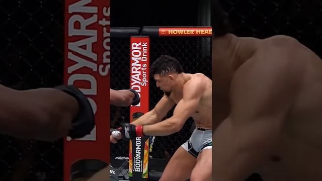 Вы видели как он упал?! ?