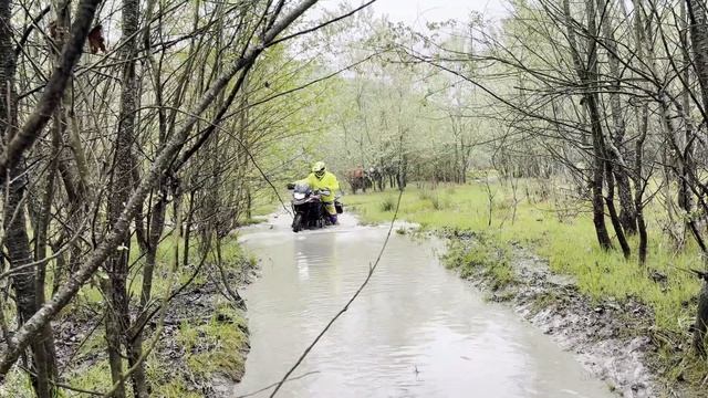 Обучение вождению тяжелых приключенчеров. Русмототревел 2023, Сочи. смотреть онлайн