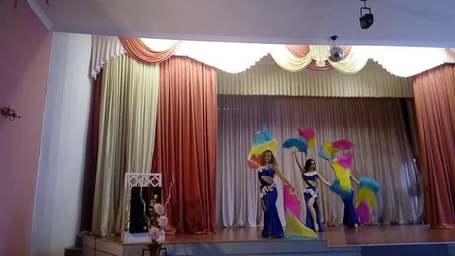 "Лана", Вальс цветов. смотреть онлайн