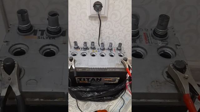 Поменять полярность аккумулятора и он прослужит столько же. смотреть онлайн