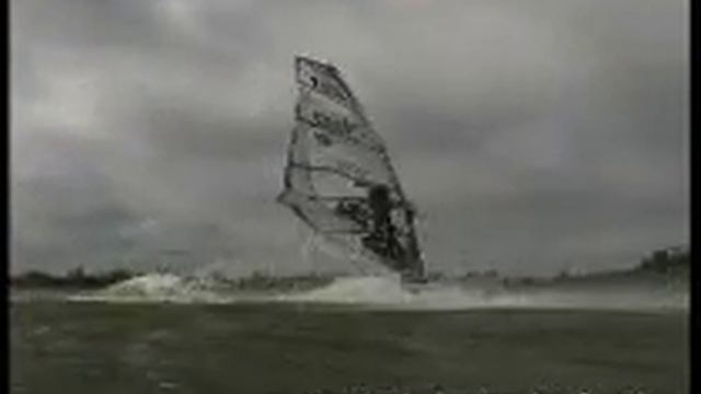 Carlsberg Surfcup смотреть онлайн