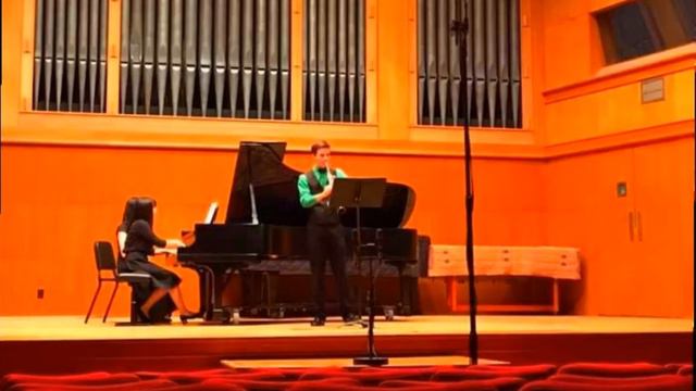 Henri Tomasi - Sonatine Attique por Clarinette Seule en Trois Parties смотреть онлайн