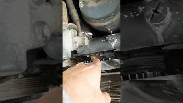 замена помпы, ремня и шкифа на бмв BMW e39 подробное устное объяснение как заменить данные детали? смотреть онлайн