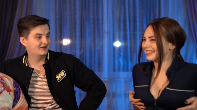 3D vs 2D. Сравнение девушки с подушкой (feat. Михалина) ФИНАЛ! смотреть онлайн