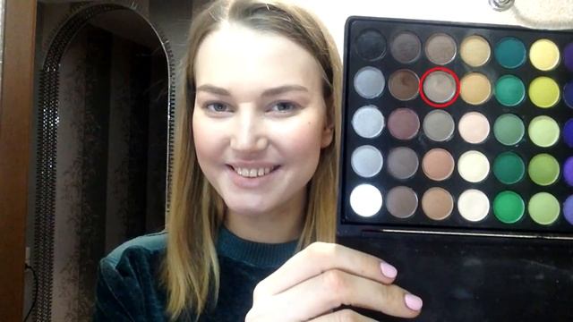 Собирайся со мной: лёгкие локоны и макияж | GRWM смотреть онлайн