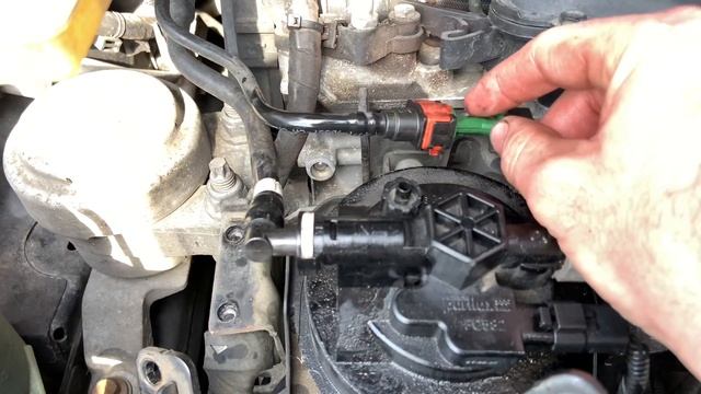 | Ford S-Max | 2.0 TDCI | Diesel Filter change смотреть онлайн
