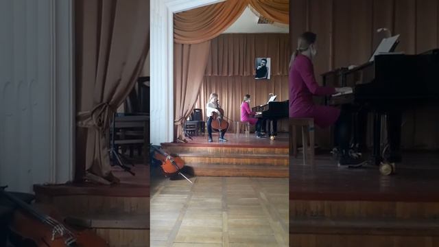 Ахрименко Арина, 10 лет Д.Смольский Рондо смотреть онлайн