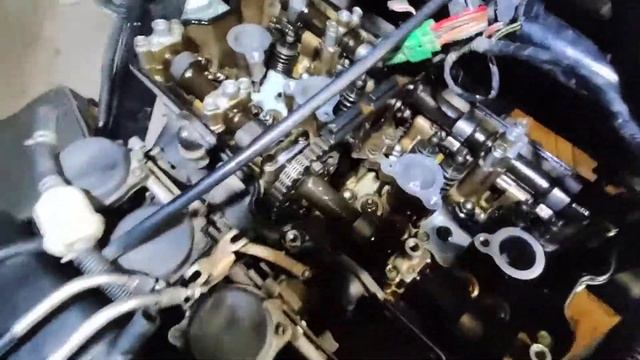 Регулировка клапанов и частичная разборка двигателя мотоцикла Suzuki gsx 600f катана смотреть онлайн