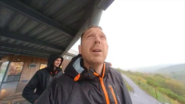 Conquering the UK's Tallest Mountain: A Runner's Journey смотреть онлайн