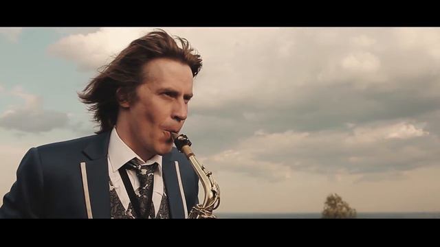 Saxophone смотреть онлайн
