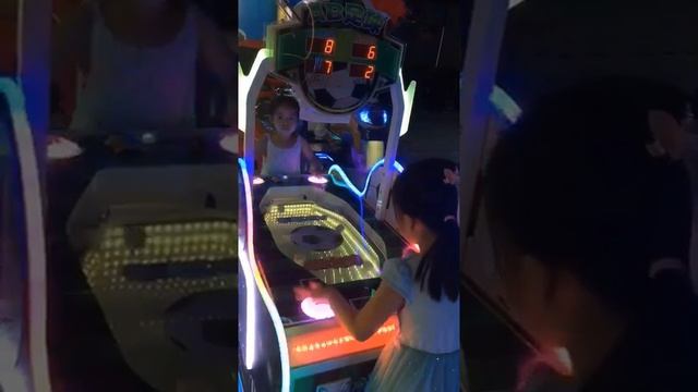 Coin operated 2 players football table pinball games arcade indoor pinball vending game machine смотреть онлайн