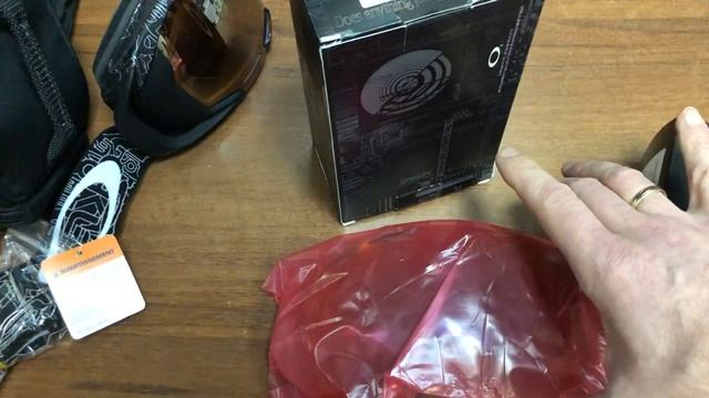 Линзы для маски Oakley AirWave 1.5 Prizm - Обзор и распаковка смотреть онлайн